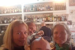 nachmittags in der Kneipe ...