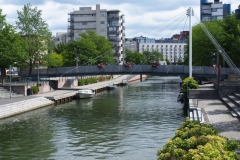 lebenswertes Wohnviertel mit viel Grün und Wasser