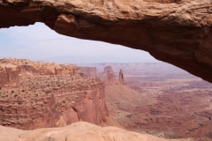 Blick durch den Mesa Arch