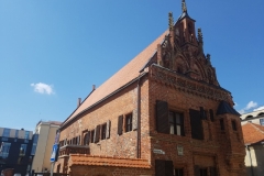 Perkunas Haus mit gotischen Giebeln