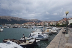 Hafen in Baska