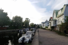 Trosa - wohnen mit Boot vor der Haustüre