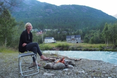 Lagerfeuer am Gletscherfluss