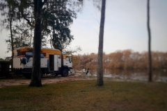unser Stellplatz direkt am Suwannee River