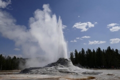 Ausbruch des Castle Geysers